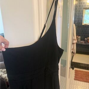 Chic Black Sleeveless Jumpsuit